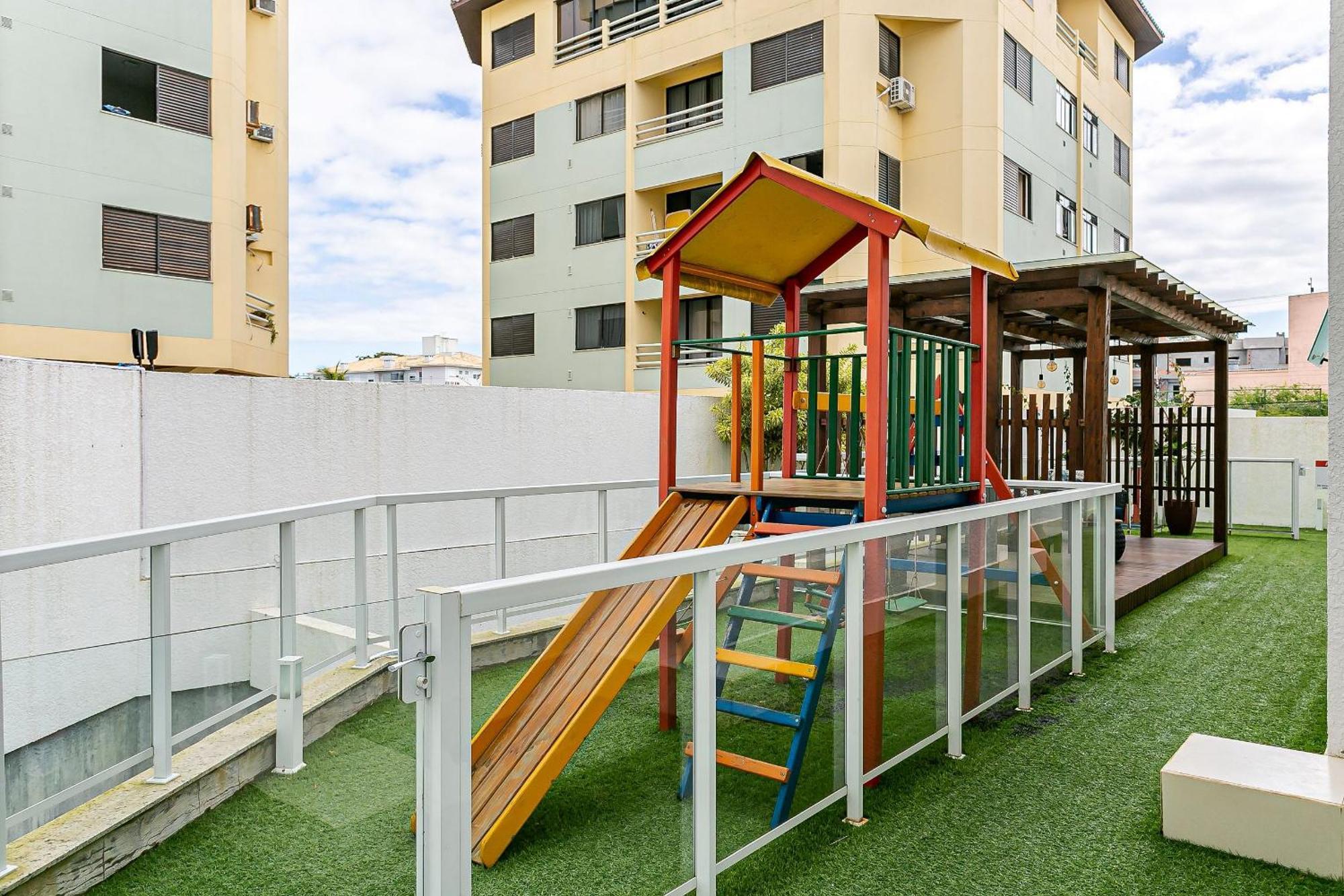 Apto Moderno C/ Churrasq. - Quadra Mar - Rmi201 Apartamento *